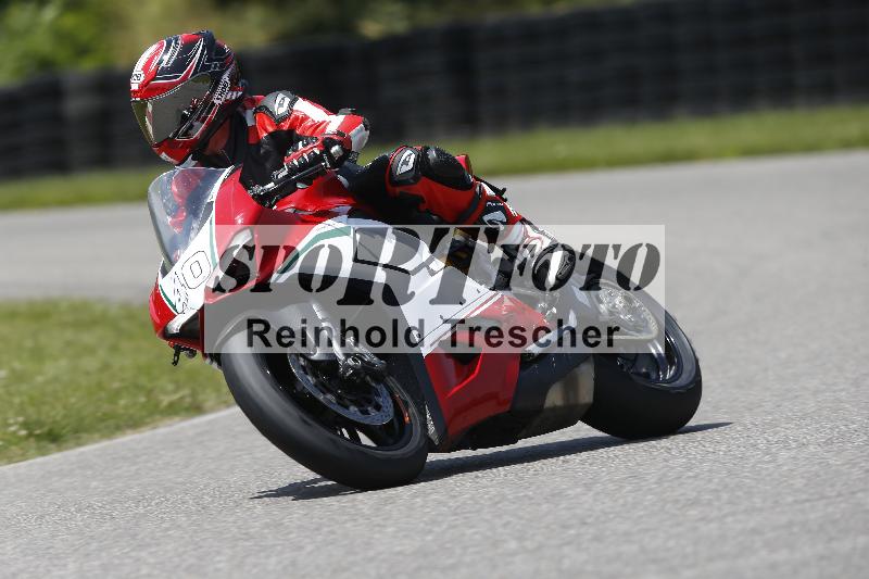 /27 12.06.2025 Ducati Schweiz Trackday Warmup  ADR/gruen-vert/40